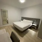 Pirineos Konukevi