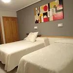 Konukevi Pirineos 2*