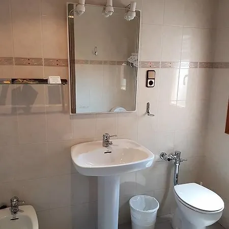 Pirineos Гостевой дом Аинса-Собрарбе