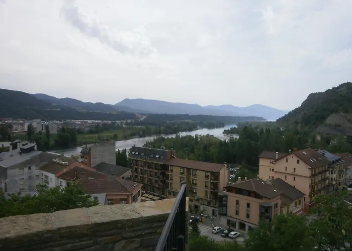 בית הארחה Pirineos 2*