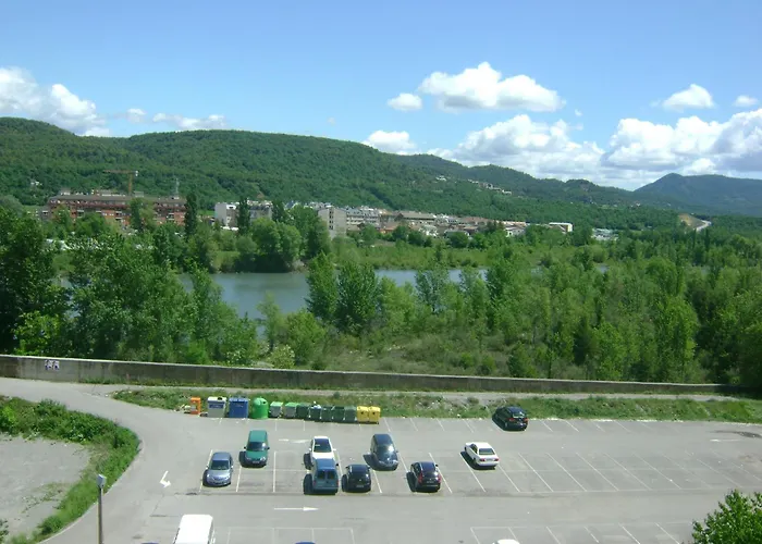 בית הארחה Pirineos 2*